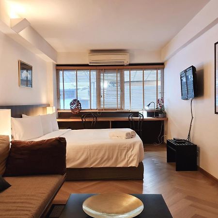 Somewhere To Escape - Hometel Bangkok Eksteriør billede