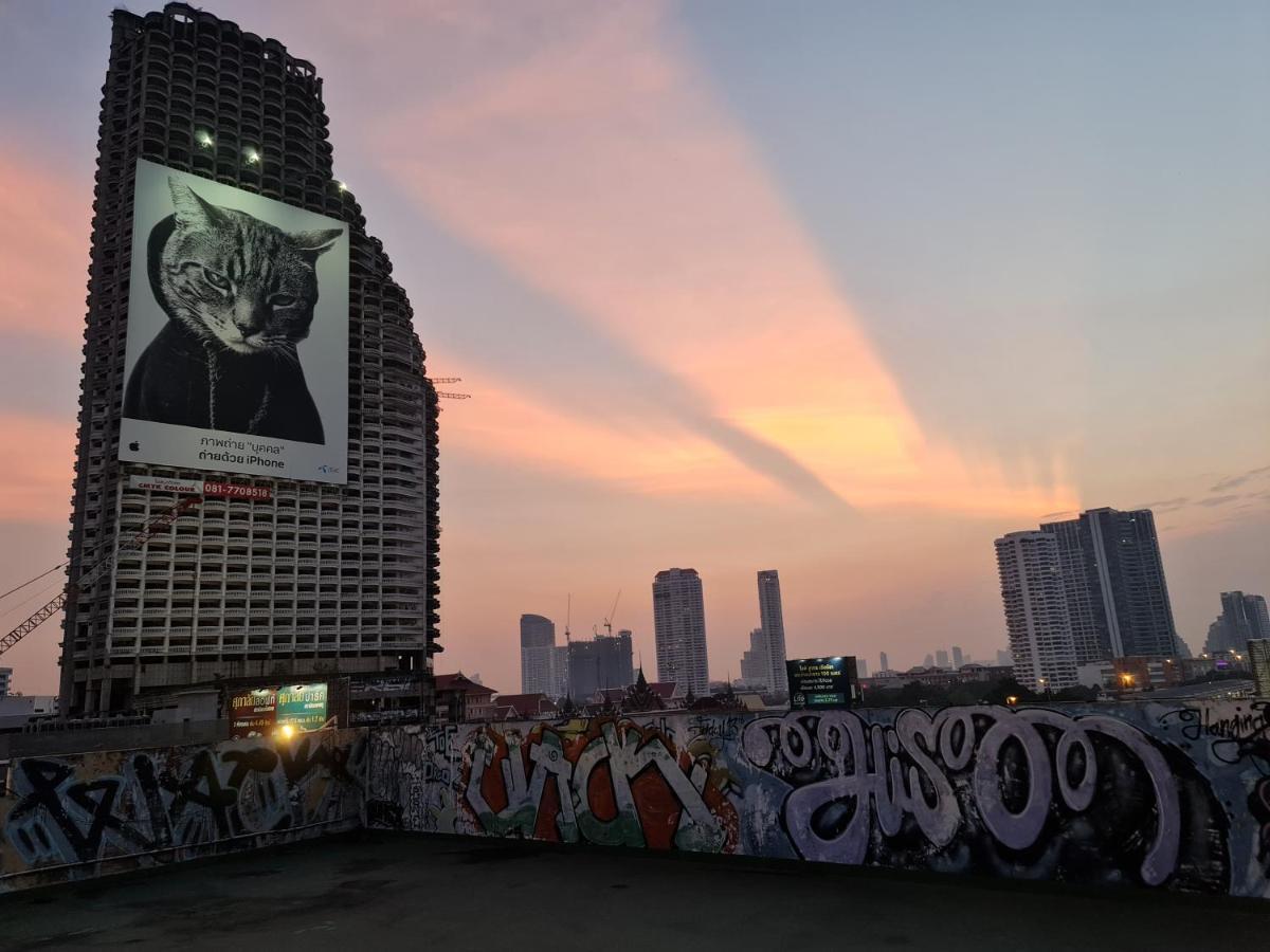 Somewhere To Escape - Hometel Bangkok Eksteriør billede